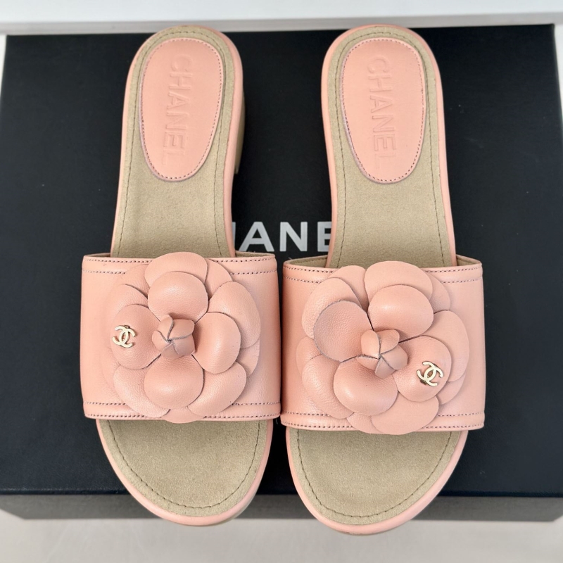 Ch*el slippers